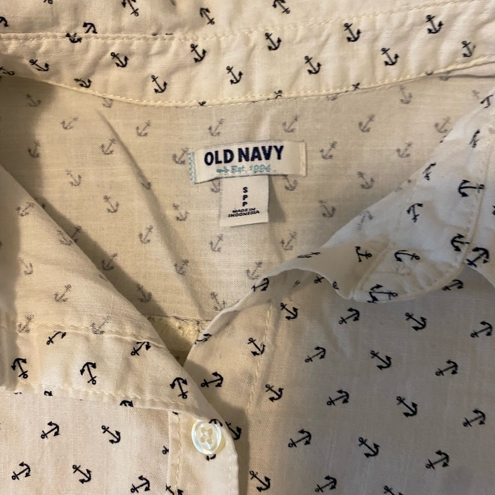 Old Navy Chase Button Down Anchor - image 3